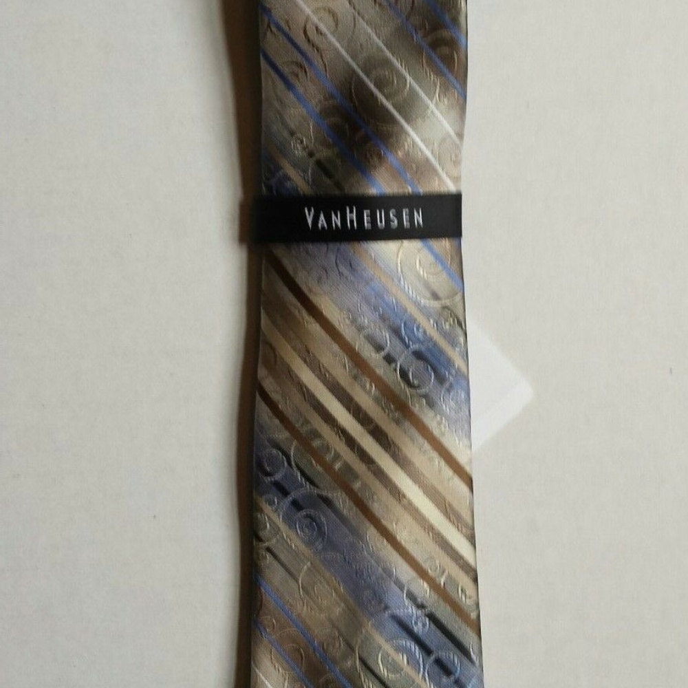 Van Heusen® Carlitos Paisley Stripe Tie
